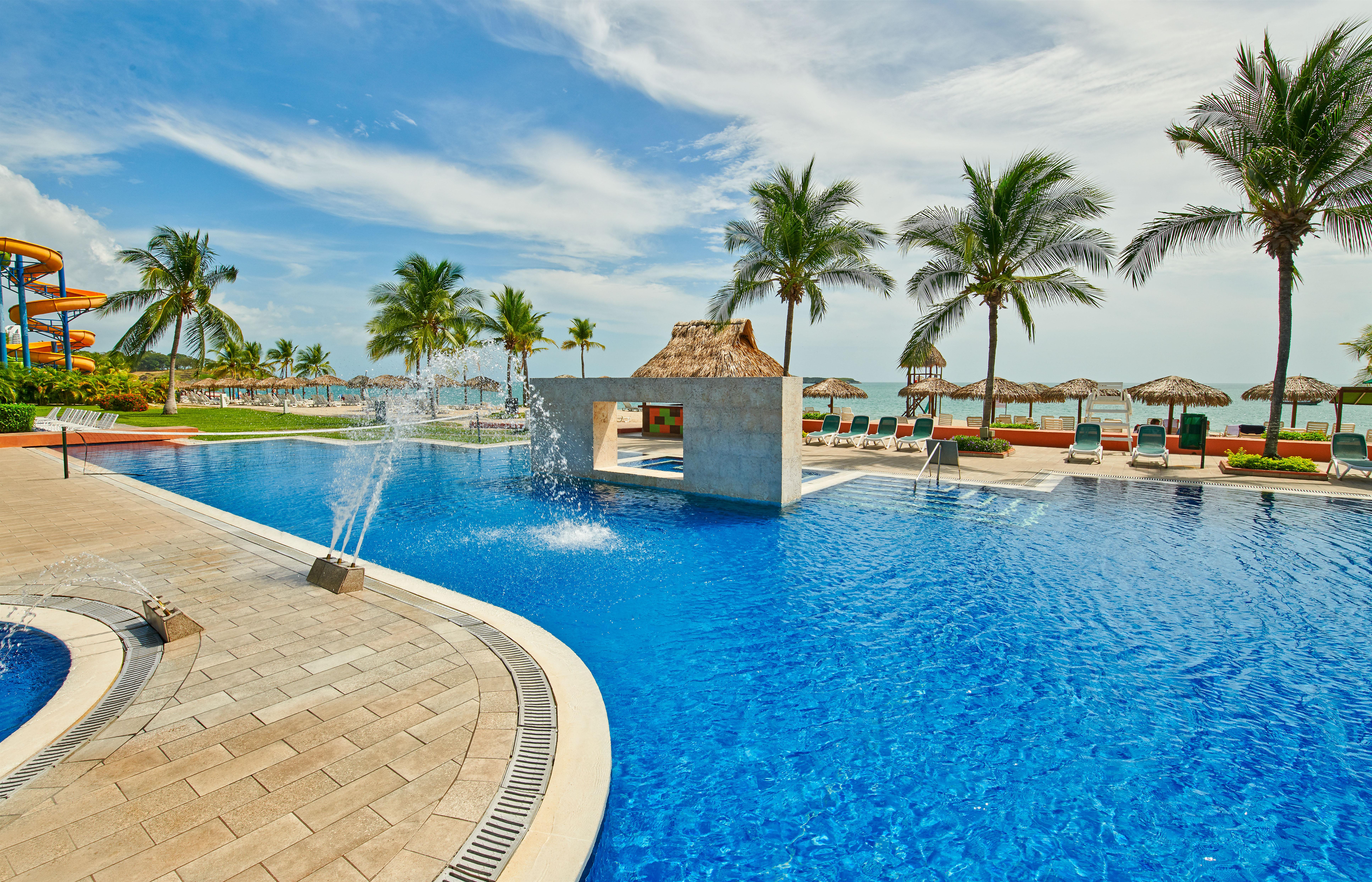 Grand Decameron Panama, A Trademark All Inclusive Resort Playa Blanca  Exterior photo